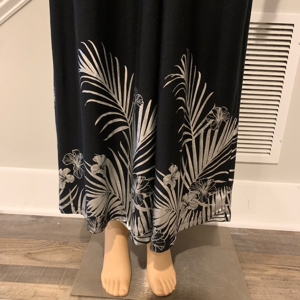 Swimsuits For All Black Plunge Maxi cover-up with silver print leaf detail @ hem - Picture 2 of 5